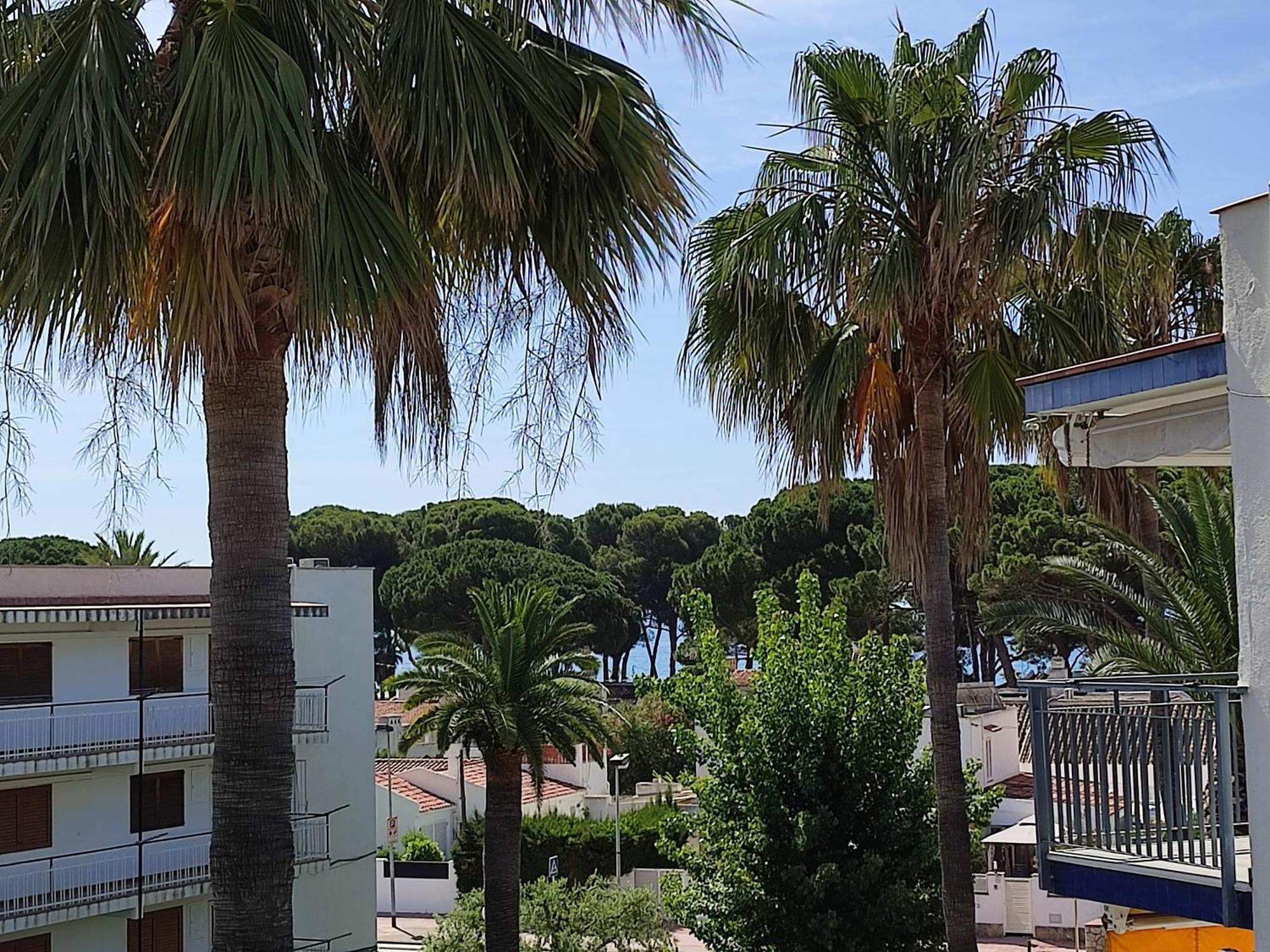 Reus Mediterrani กัมบริลส์ ภายนอก รูปภาพ